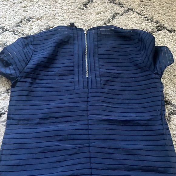 J Crew Size 4 Navy Striped Sheer Tee - Picture 5 of 6